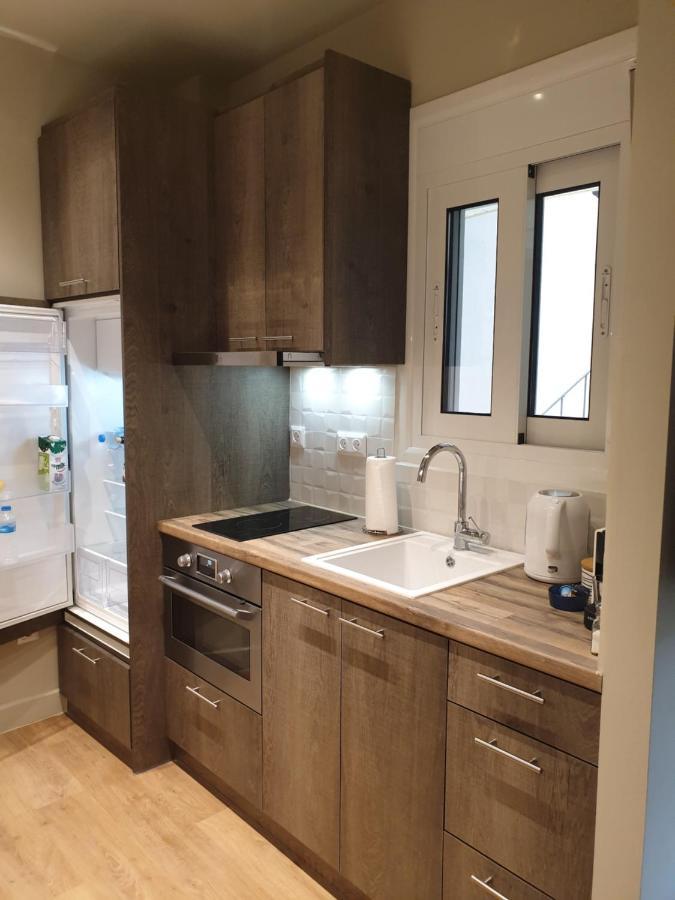 Renovated Studio With Roof Garden Access, 15 M Walk To Acropolis Apartman Athén Kültér fotó
