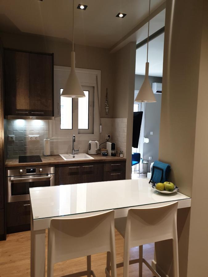 Renovated Studio With Roof Garden Access, 15 M Walk To Acropolis Apartman Athén Kültér fotó
